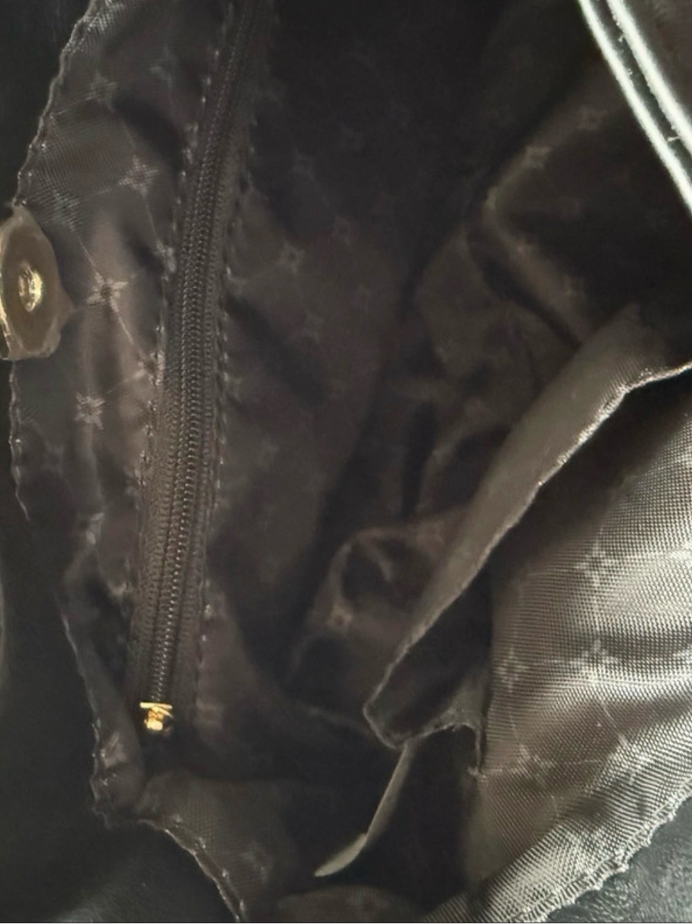 BCBGeneration faux-leather ruched hobo handbag. - Picture 9 of 9
